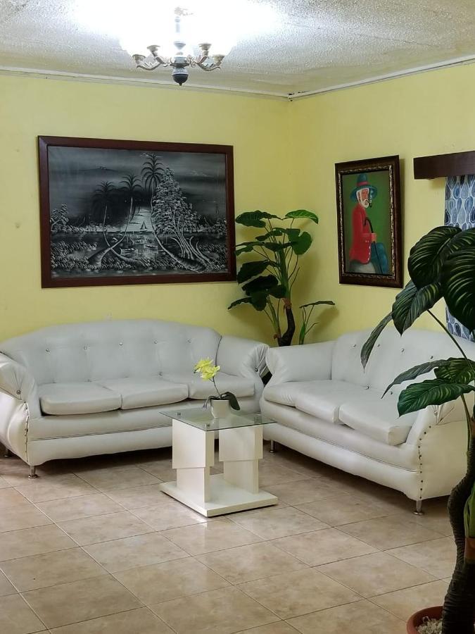 Hotel Victoriano بويرتو بلاتا المظهر الخارجي الصورة